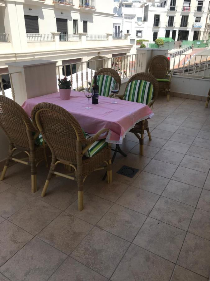Apartamento Plaza Espana Nerja Luaran gambar